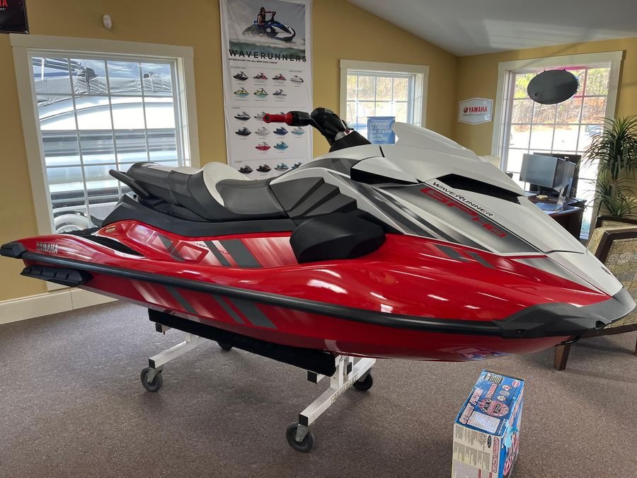 2024 yamaha waverunner gp ho