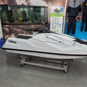 Buy 2025 Yamaha WaveRunner SuperJet| 8′