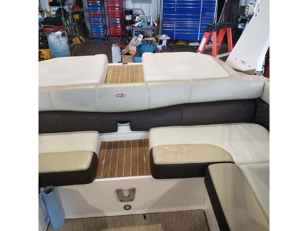 2014 Regal 2100 Bowrider For Sale